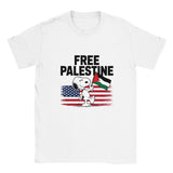 T-Shirt Free Palestine porté en soutien à la paix et aux droits du peuple palestinien.