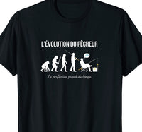 T-shirt noir humour évolution du pêcheur silhouettes du singe au fauteuil de camping avec glacière – cadeau pêche